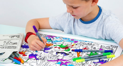 Ways to keep your kids off those screens in the car!