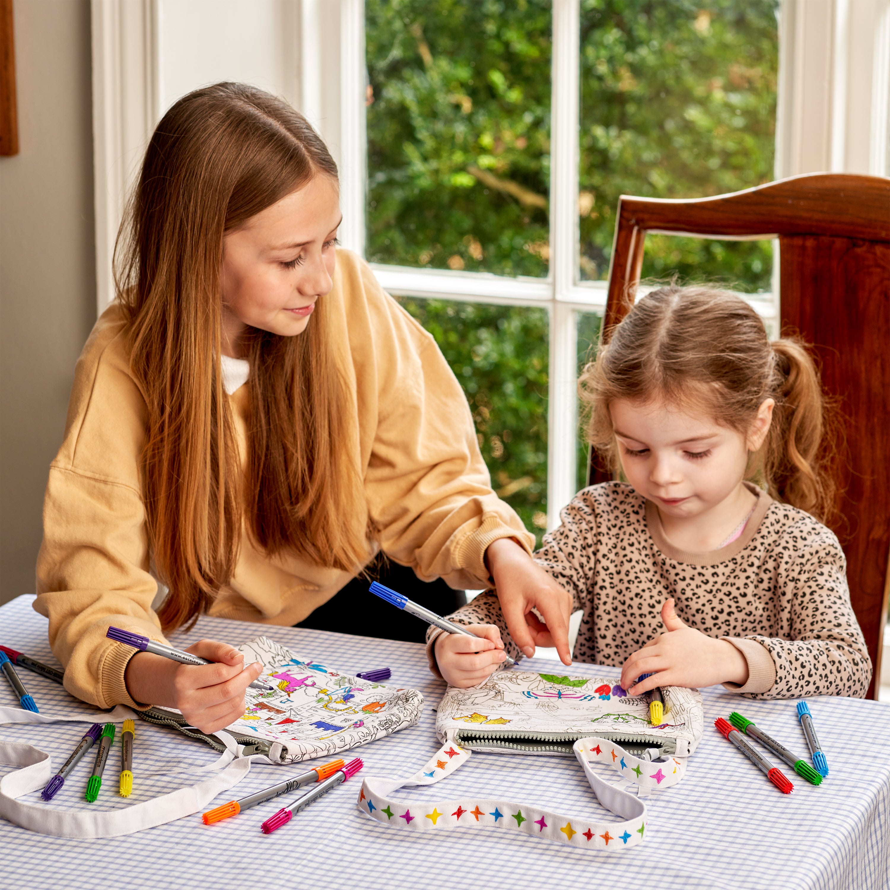 Arts and crafts sets for girls this christmas
